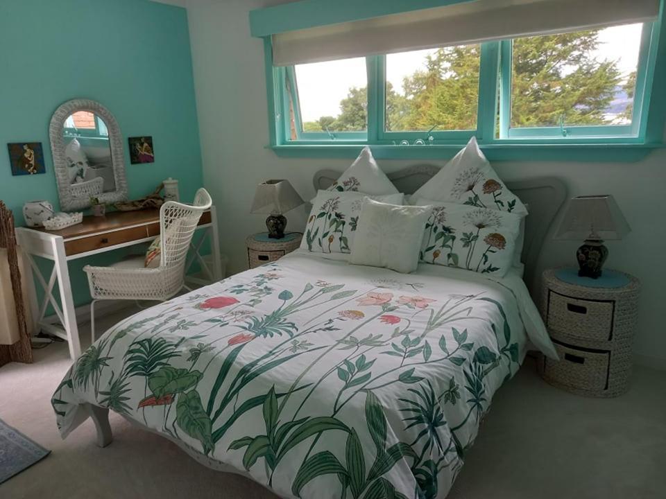Taigh Na Uillt Hotel Cove  ภายนอก รูปภาพ